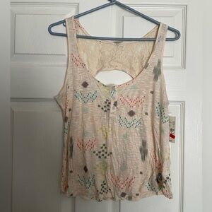 Patterned Sleeveless crop Top - Cream